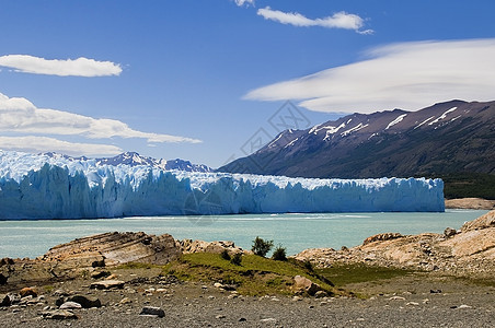 佩里托莫雷诺冰川国家旅行雪崩生态天空融化岩石蓝色冰山顶峰图片
