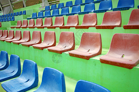 体育椅红色看台男人蓝色团队场地座位长椅竞赛团体图片
