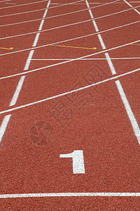 赛马第一名赛马场操场马场运动优胜者娱乐橡皮红色短跑白色图片
