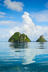 安达曼海群岛太阳异国海岸线反射海景海洋旅游蓝色天空情调图片