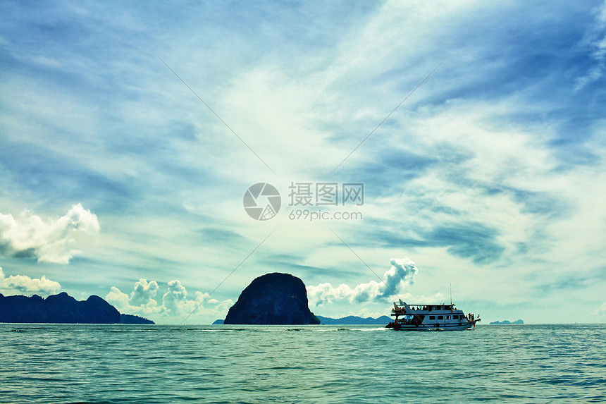 安达曼海景天空假期爬坡晴天支撑蓝色天蓝色娱乐薄雾旅行图片