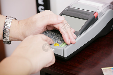 人手输入了银行机针码金融顾客密码消费者键盘购物技术借方安全别针图片