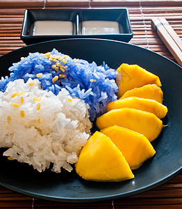 泰式甜点 大米和芒果一起吃早餐文化牙齿美食创意竹子糯米紫色食品牛奶图片