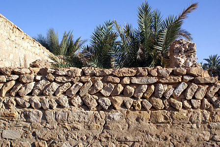 长墙围墙建筑拆除石头废墟文化历史考古学沉降派对民间图片