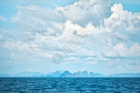 安达曼海景爬坡情调旅行晴天悬崖薄雾假期天堂海洋全景图片
