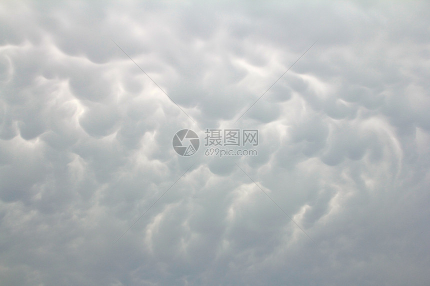 马马图斯云雷雨哺乳动物风暴环境灰色天气天空图片