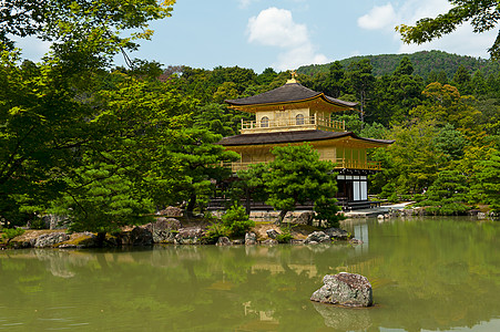 金金银角二池塘地标文化艺术宝塔花园松树公园历史反射图片