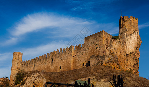 西班牙弗里亚斯 布尔戈斯 卡斯蒂利亚和里昂城堡遗产旅游防御建筑历史村庄晴天旅行石头图片
