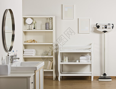 空厕所家具架子镜子房子浴室龙头柜台货架白色图片