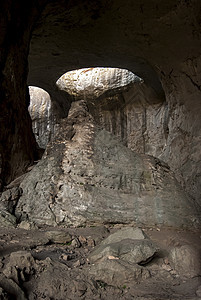 洞洞在天花板上旅行地球风景矿物石灰石石笋洞穴学历史洞穴钟乳石图片