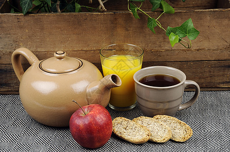 早餐工作果汁乡村碳水盘子唤醒玻璃橙汁木头饼干图片