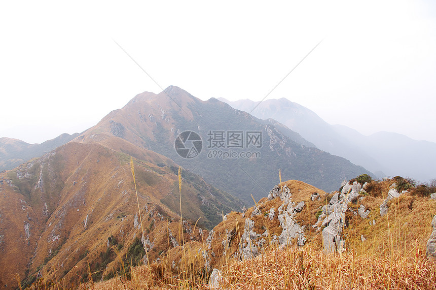 中国南部的山丘之岩实实在在岩石热带山脉蔬菜亚热带天空河流矿物野生动物昆虫图片