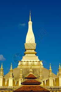 老挝万象的宗教地标寺庙纪念碑佛塔首都佛教徒黄色金子图片