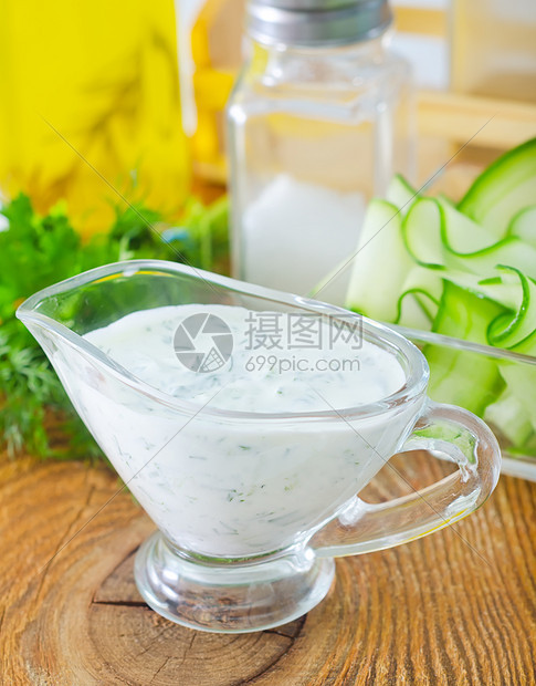 白酱黄瓜奶油香料酸奶派对食物小吃蔬菜饮食盘子图片