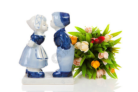 典型荷兰文纪念品蓝色郁金香国家雕像花朵场景木屐娃娃陶瓷男人图片