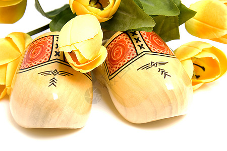 荷兰木鞋和丝绸郁金香木头木屐纪念品衣服黄色戏服花朵文化农业鞋类图片