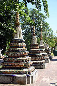 曼谷Wat Po的Stupas宗教建筑历史景点佛教徒寺庙佛塔旅游图片
