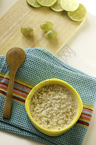 健康早餐节食食物纤维酸奶谷物小吃水果营养勺子奶制品图片