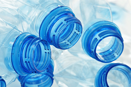 含有矿物质的空聚碳酸酯塑料瓶的成分塑料双酚蓝色液体产品流行音乐矿物生活口渴风险图片