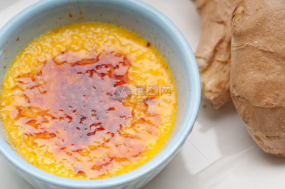 新鲜姜红饼干粗菜甜点模子糕点焦糖植物食谱厨房烹饪香料奶油香草图片