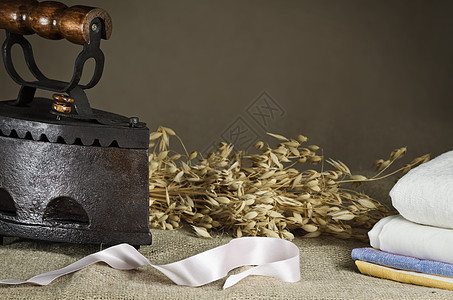 Retro 铁作物床单纺织品燕麦家用电器磁带帆布丝带物品烙铁图片