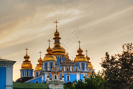 乌克兰基辅圣迈克尔修道院穹顶图片