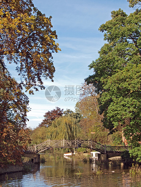 哥德曼切斯特岛厅的中国桥图片