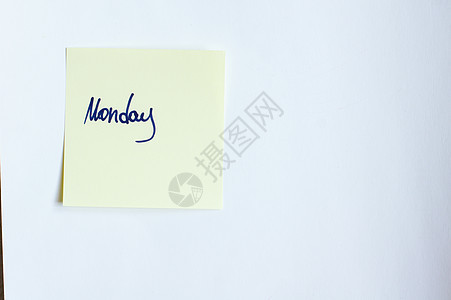 白色背景的粘贴纸材料办公室笔记大学教育日历折叠广告写作木板图片