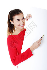女人用笔写在空白板上助手纸板绘画商务职业教育展示卡片手臂图片