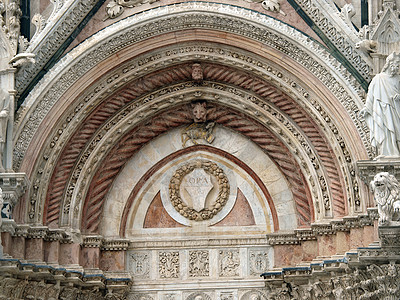 锡耶纳 大理石Duomo门教会宽慰拱形耳堂拱廊大教堂窗户门户网站雕塑建筑学图片
