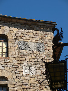 伏尔特拉     皮奥里派主教细节房子雕塑城市古董广场街道石头建筑图片