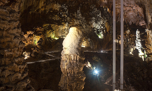 巨洞 斯哥尼科 里雅斯特矿物勘探石笋岩石石灰石钟乳石洞穴学阴影冒险石头图片