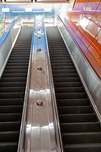 电扶车车站楼梯出口城市金属自动扶梯运输入口地铁站脚步图片