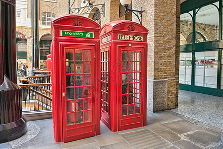 美丽的经典红电话布照 英格兰图片