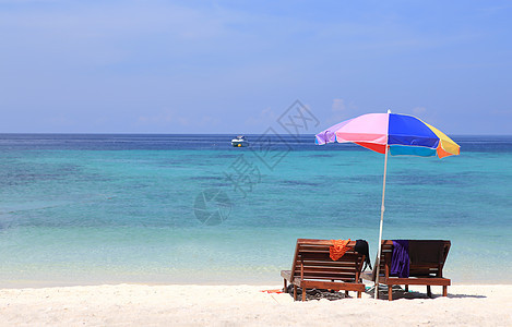 泰国利佩岛的海滩家具组装热带旅行悬崖天堂情调珊瑚旅游尾巴天空蓝色图片