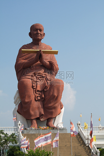 最著名的佛教僧侣大雕像图片