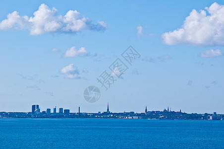 塔林建筑历史性景观首都天空蓝色旅行建筑学城市风景图片