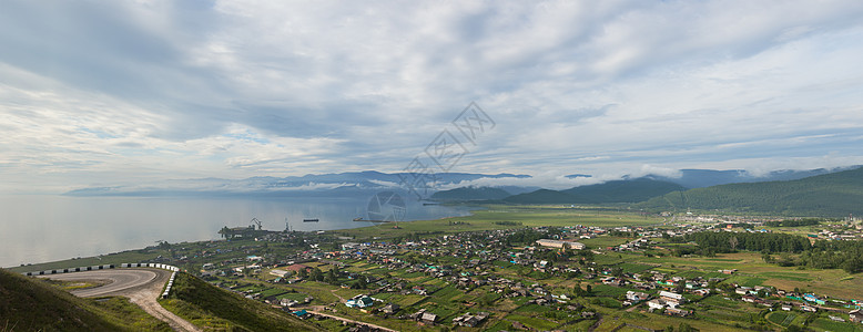 贝加尔湖沿岸线 夏季风景 俄罗斯图片