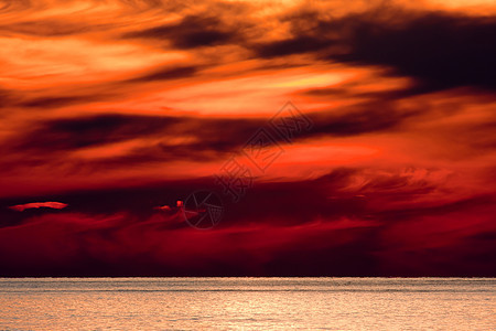 日落过水地平线视野阳光天空橙子湖泊风景太阳海景日落图片