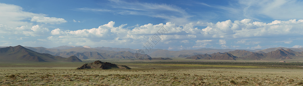 Altai山脉 美丽的高地景观 蒙古山脉风景天空岩石土地地形蓝色山腰爬坡高原图片