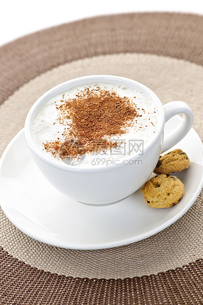 卡布奇诺咖啡或拿铁咖啡饼干粉状咖啡白色牛奶泡沫饮料褐色食物可可图片