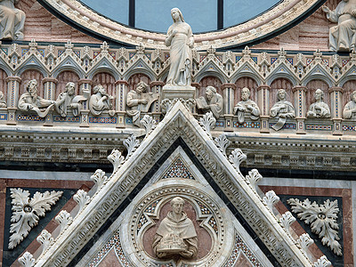 Duomo外墙的建筑细节锡耶纳大教堂耳堂艺术大理石首都教会宽慰圣母拱廊雕塑背景图片
