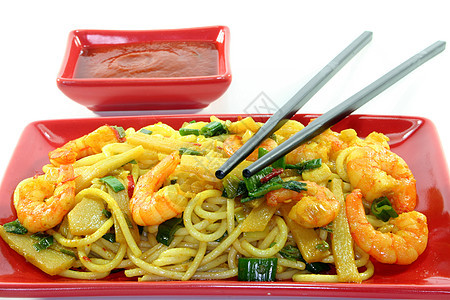 面食加亚虾虾绿色筷子盘子竹笋香菜炒面食物蔬菜美食炒锅图片