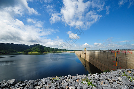 锁水那空那育 泰国民众工程课程通道风景天空控制路线局限爬坡背景