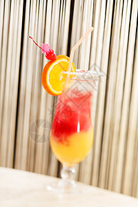 橙色鸡尾酒酒吧假期红色橙子派对白色水果玻璃游客日出图片