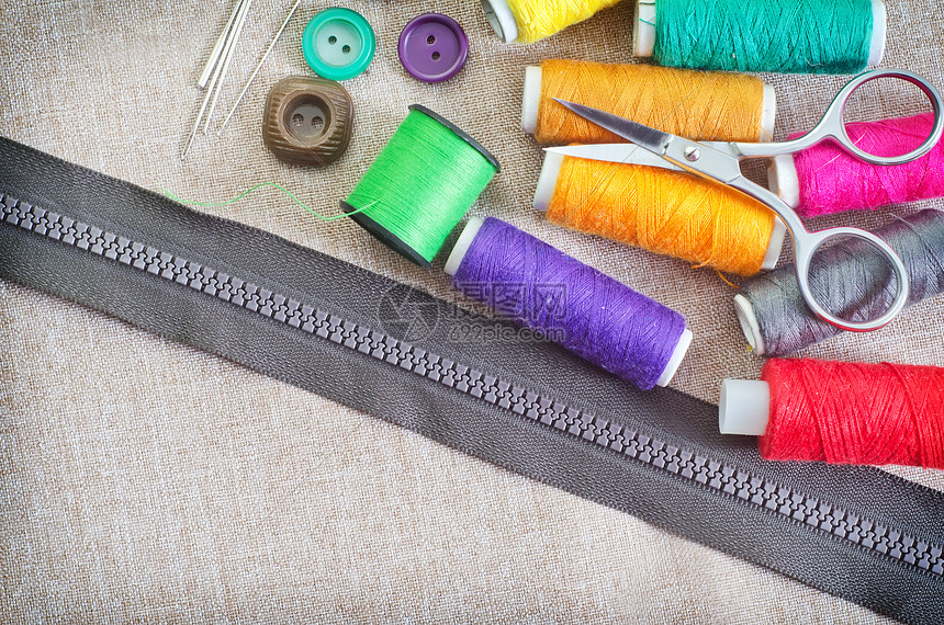 缝缝合配件缝纫维修爱好蓝色刺绣纺织品衣服材料按钮针线图片