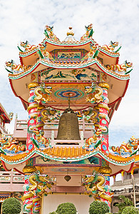中国神社 美丽的中国神庙 和龙雕像艺术雕塑信仰旅行文化金子宗教寺庙纪念碑风水图片