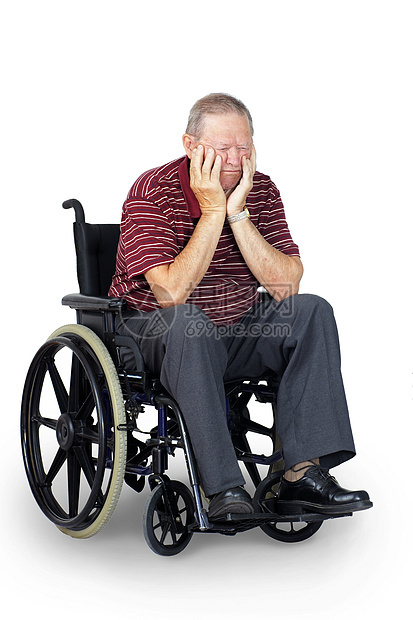 坐在轮椅上的老年悲哀图片