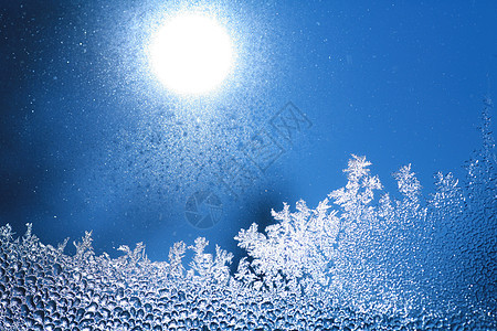 冰霜窗口火花农村霜花蓝色青色冻结水晶玻璃宏观窗饰图片
