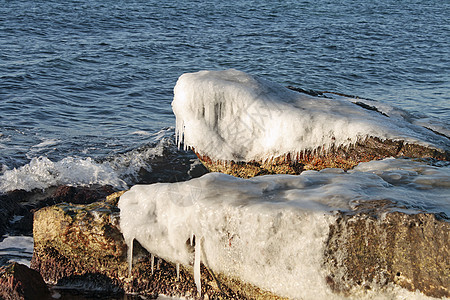 里海的冬岸海滩桌面薄片裂缝波纹冻结冷冻海岸寒冷岩石图片